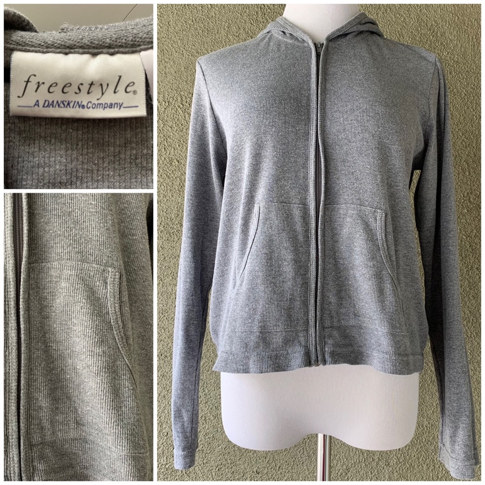 🔥5/$20🔥 Danskin” Gray Ribbed Hoodie size L